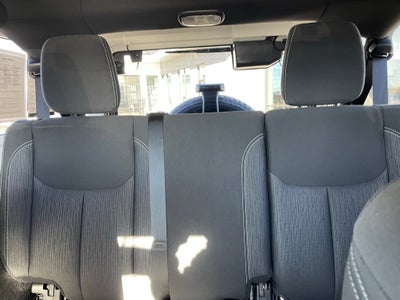 2017 Jeep Wrangler Unlimited Sahara - KEYLESS ENTRY / HEATED MIRRORS