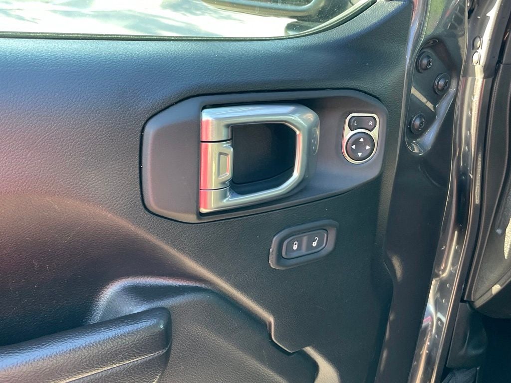2023 Jeep Wrangler Rubicon - LOW MILES / HARD TOP / COLD WEATHER