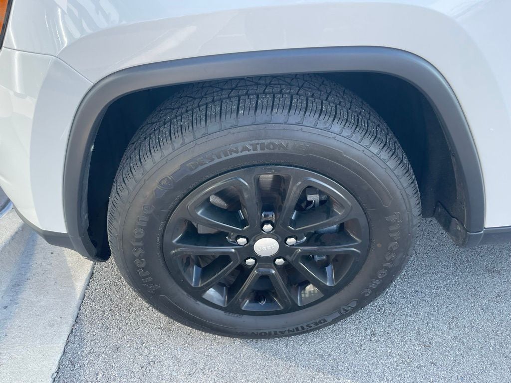 2022 Jeep Grand Cherokee WK Laredo X - APPLE CARPLAY / POWER LIFTGATE