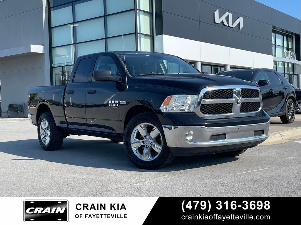 2019 RAM 1500 Classic Tradesman - IT'S GOT A HEMI!!!