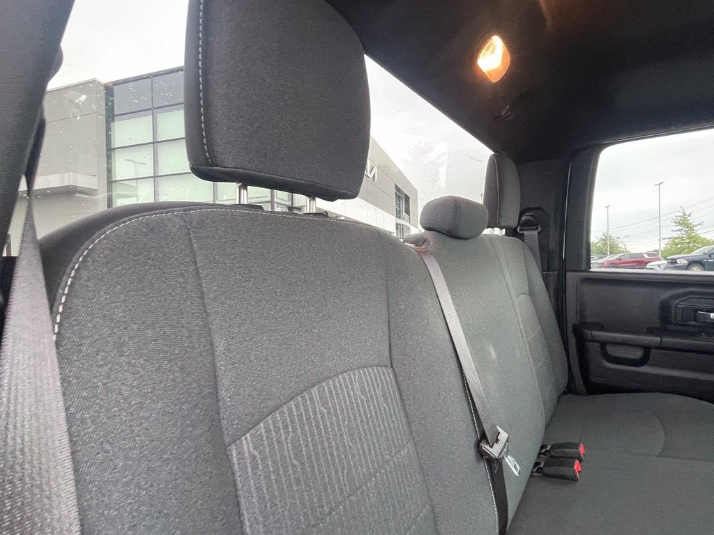 2022 RAM 1500 Classic Warlock - CLEAN CARFAX / 1-OWNER
