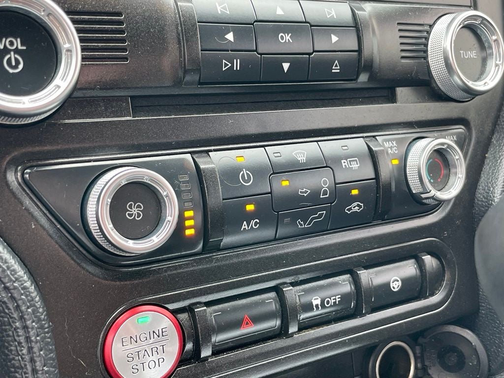 2018 Ford Mustang EcoBoost - 32 MPG / REMOTE START