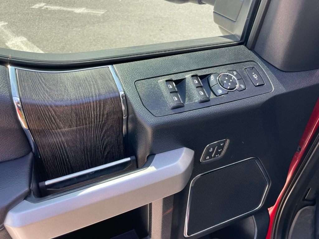 2020 Ford F-250SD Lariat
