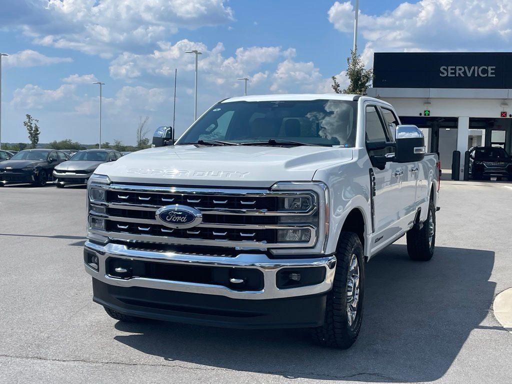 2023 Ford F-350SD Lariat - 6.7 LARIAT / POWER RUNNING BOARDS