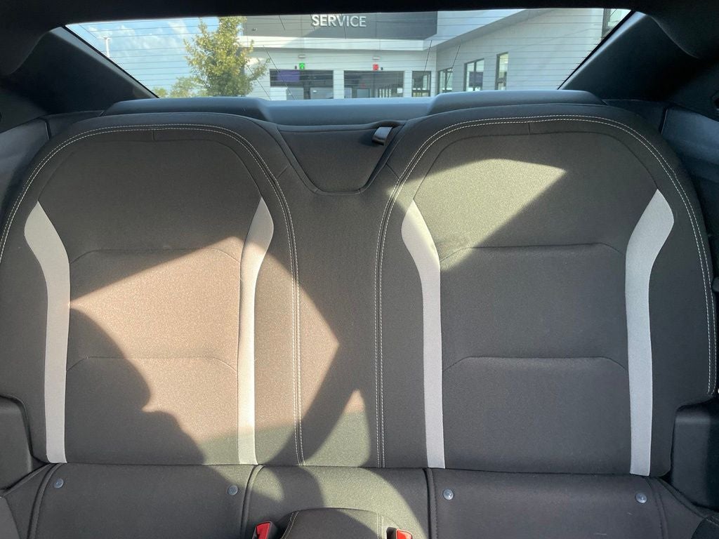 2023 Chevrolet Camaro 1LT - 335 HP / APPLE CARPLAY