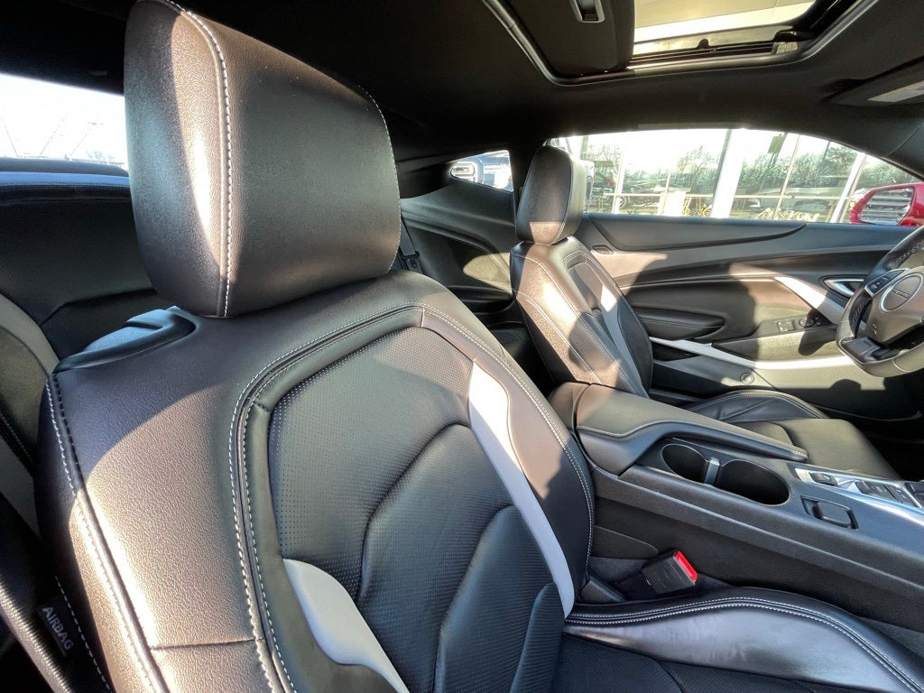 2024 Chevrolet Camaro 2LT 2LT - SUNROOF / 9-SPEAKER BOSE SYSTEM