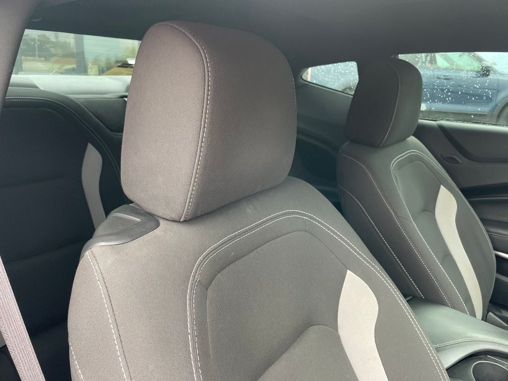 2021 Chevrolet Camaro LT1 - BOSE PREMIUM SOUND / V8