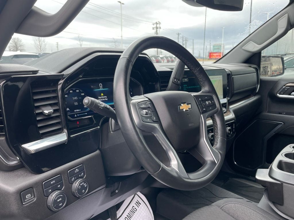 2024 Chevrolet Silverado 1500 LT LT1