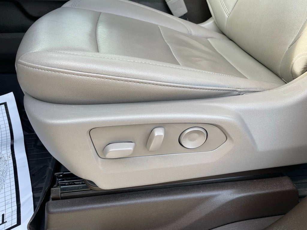 2022 Chevrolet Silverado 1500 LTZ - LIGHT INTERIOR / MEMORY SEATS