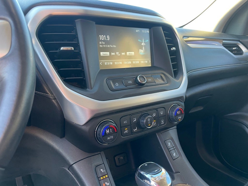 2017 GMC Acadia SLE-2 - KEYLESS ENTRY / HEATED SEATS