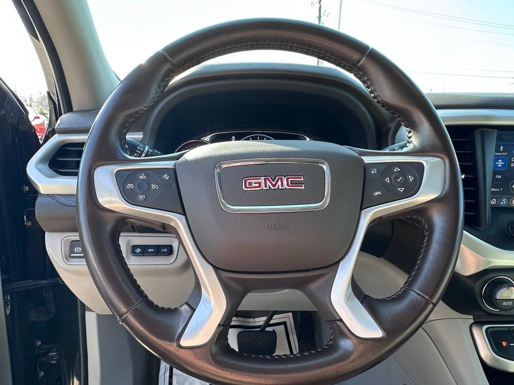 2020 GMC Acadia SLT - ONE OWNER / 7 PASSENGER