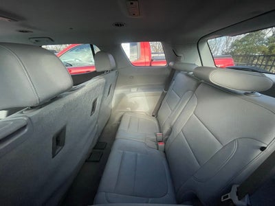 2020 GMC Acadia SLT - ONE OWNER / 7 PASSENGER