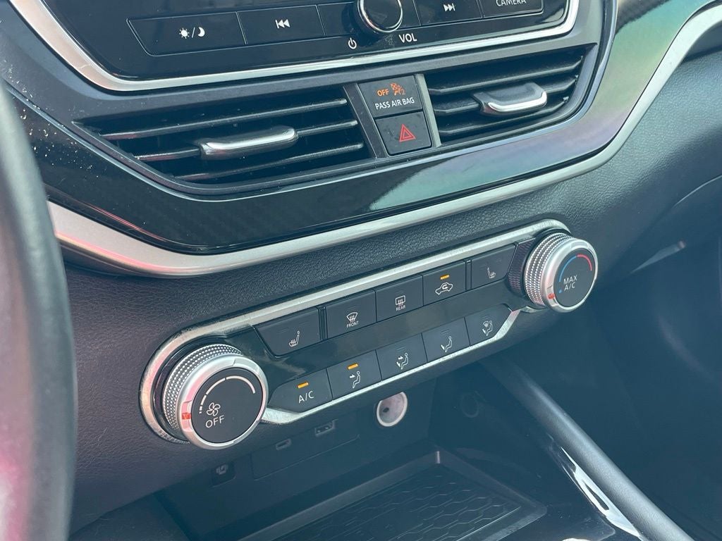 2024 Nissan Altima 2.5 SR - MOONROOF / BLIND SPOT MONITOR