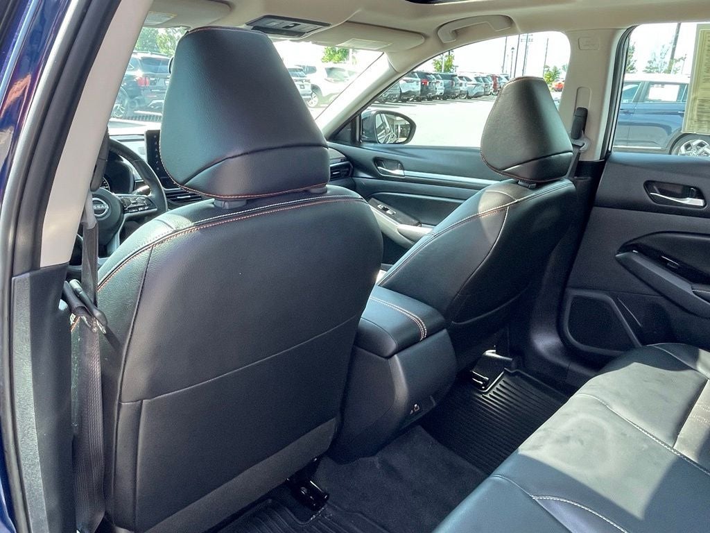 2024 Nissan Altima 2.5 SR - MOONROOF / BLIND SPOT MONITOR