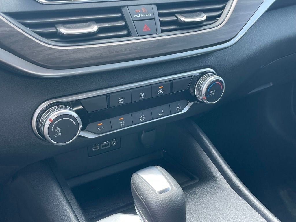 2025 Nissan Altima 2.5 SV - BLIND SPOT WARNING / KEYLESS ENTRY