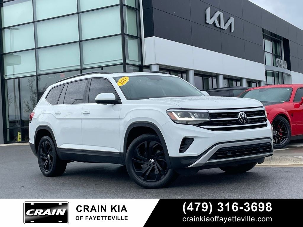 2023 Volkswagen Atlas 2.0T SE w/Technology - PANORAMIC SUNROOF / AWD