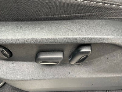 2023 Volkswagen Atlas 2.0T SE w/Technology - PANORAMIC SUNROOF / AWD