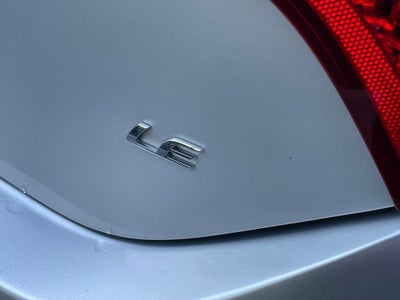 2016 Toyota Corolla LE - 38 MPG / KEYLESS ENTRY