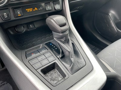 2022 Toyota RAV4 XLE - MOONROOF / RADAR CRUISE