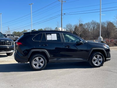 2024 Toyota RAV4 XLE - BLIND SPOT MONITOR / 7 INCH DISPLAY