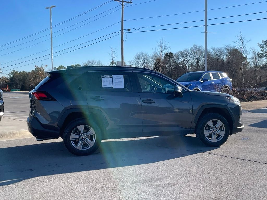 2024 Toyota RAV4 XLE - WIRELESS CARPLAY / LANE DEPARTURE ALERT