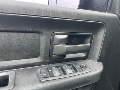 2022 RAM 2500 Tradesman - 5TH WHEEL TOWING PREP / REAR POWER SLIDING WINDO