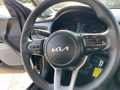 2023 Kia Rio S - 41 MPG / 1-OWNER / CLEAN CARFAX