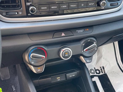 2023 Kia Rio S - 41 MPG / 1-OWNER / CLEAN CARFAX