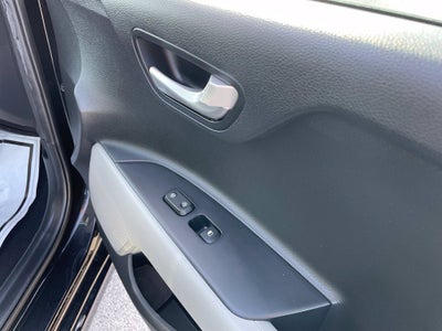 2023 Kia Rio S - 41 MPG / 1-OWNER / CLEAN CARFAX
