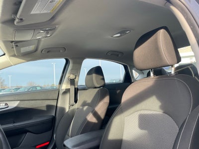 2023 Kia Forte LXS - KIA CERTIFIED / APPLE CARPLAY