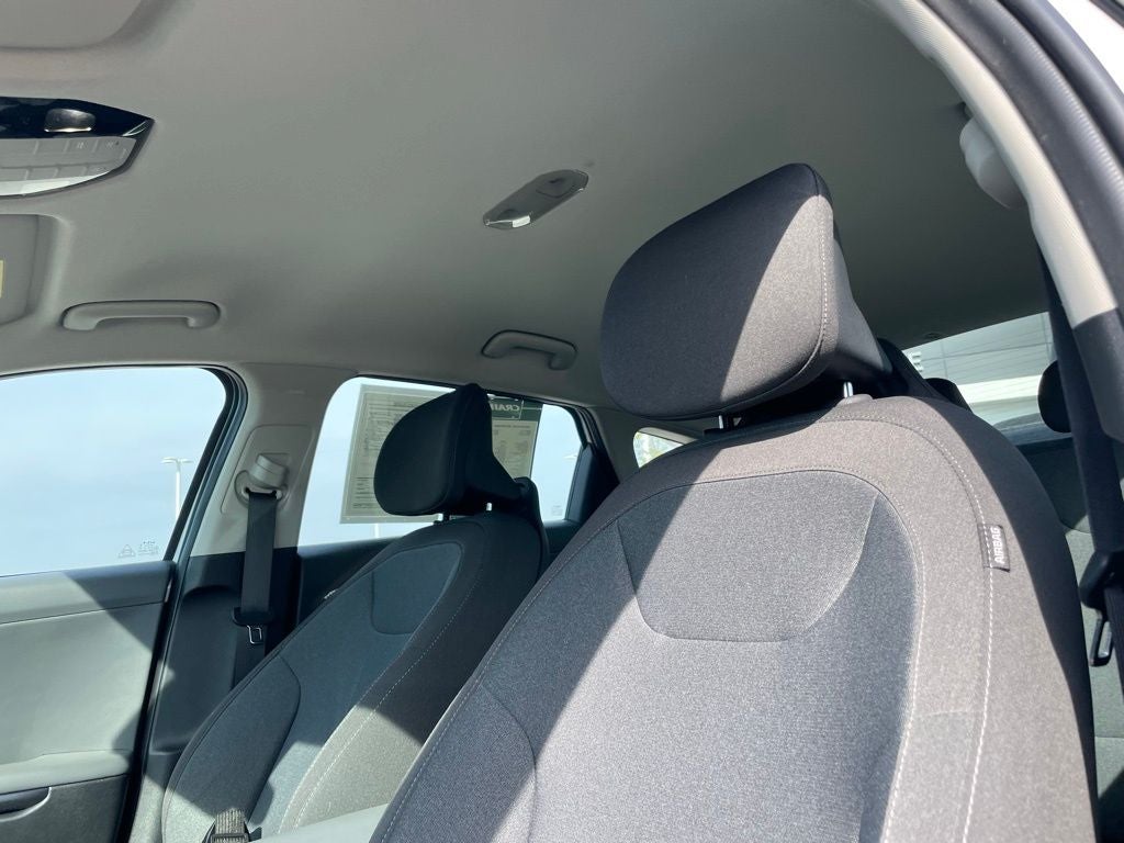 2025 Kia K4 LXS - KIA CERTIFIED / BLIND SPOT MONITOR