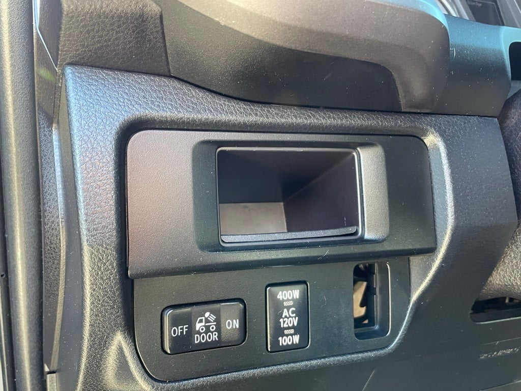 2016 Toyota Tacoma TRD Off-Road V6 - BACKUP CAMERA / BLUETOOTH