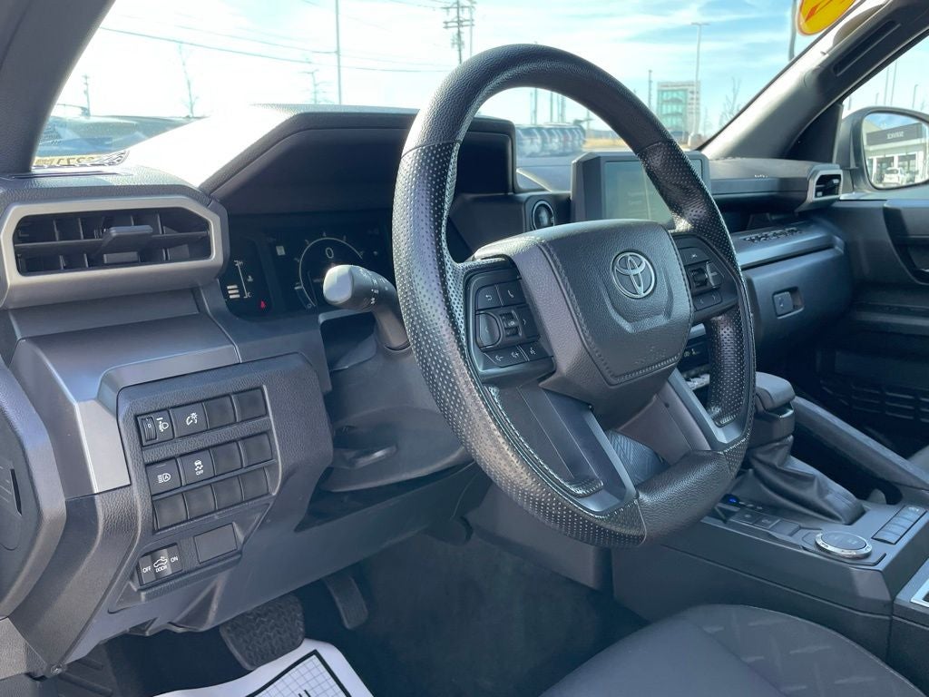 2024 Toyota Tacoma SR5 - WIRELESS CARPLAY / PUSH BUTTON START