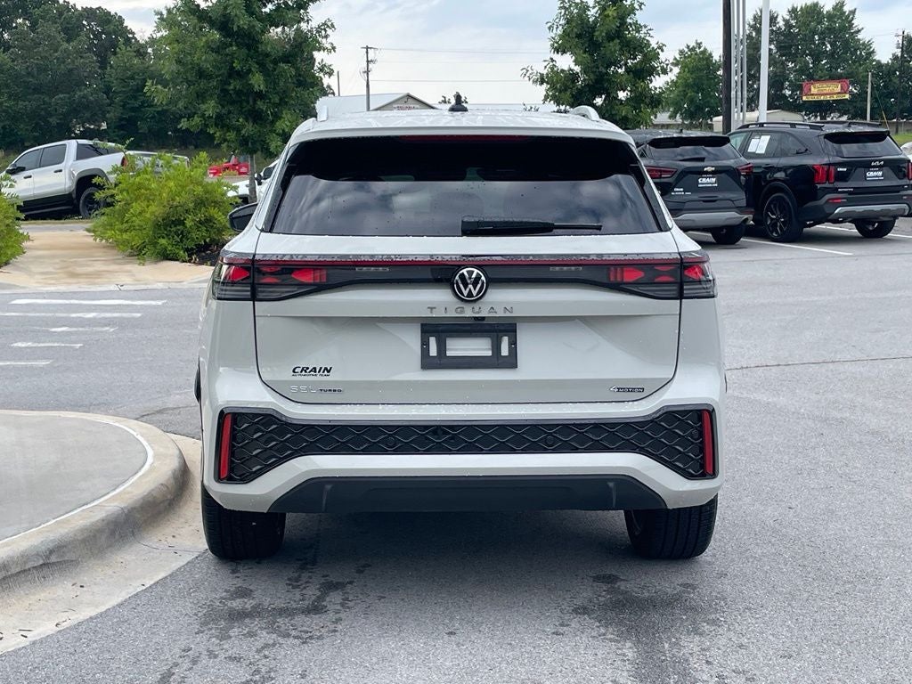 2026 Volkswagen Tiguan 2.0T SEL R-Line Turbo