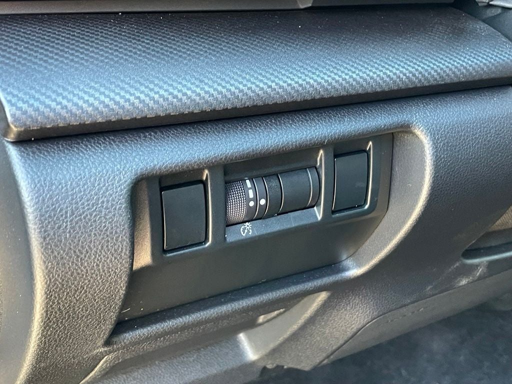 2024 Subaru Crosstrek Wilderness - POWER MOONROOF / APPLE CARPLAY