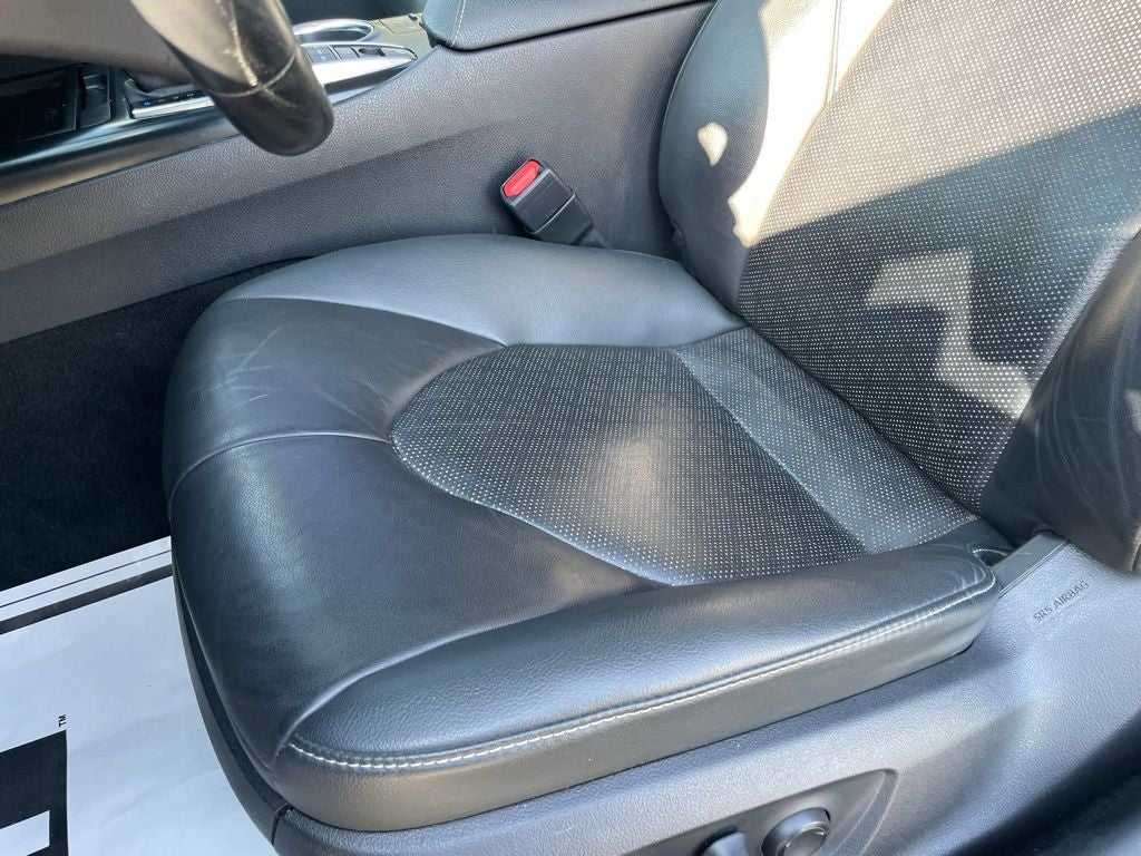 2020 Toyota Camry XSE - APPLE CARPLAY / BLIND SPOT MONITORING