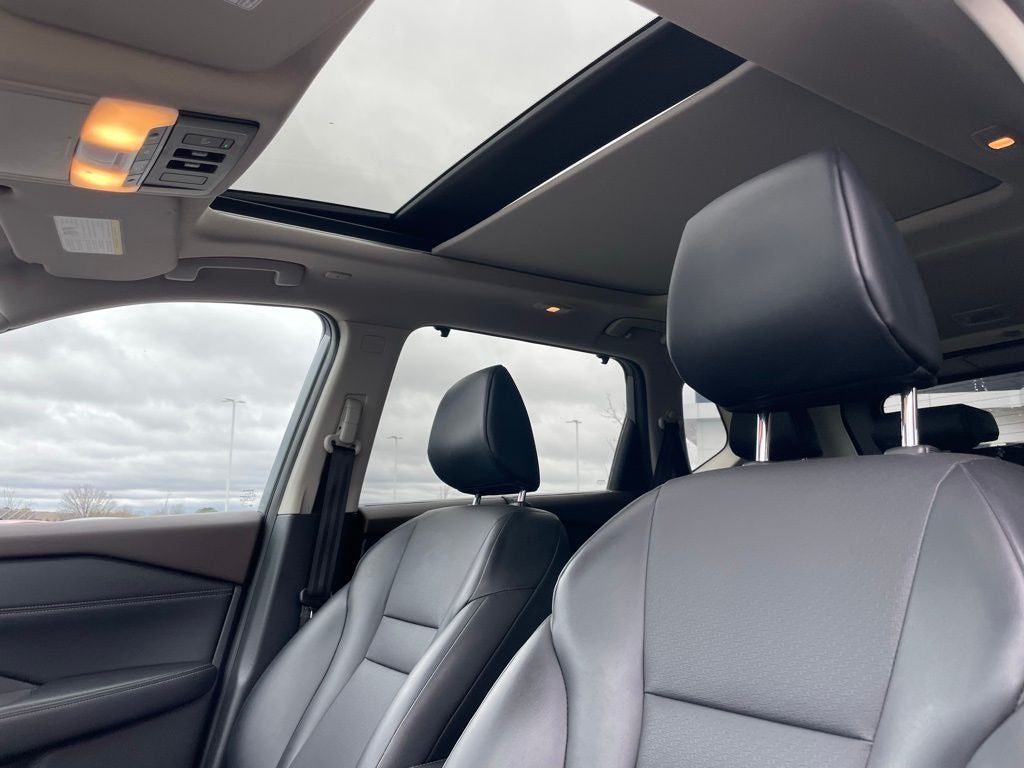 2023 Nissan Rogue SV - PANORAMIC ROOF / APPLE CARPLAY