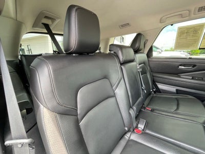 2022 Nissan Pathfinder SL - POWER LIFTGATE / INTELLIGENT CRUISE