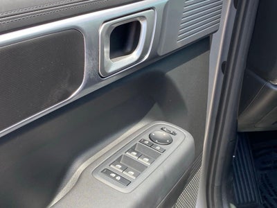 2025 Hyundai Santa Fe SE - POWER LIFTGATE / THIRD ROW