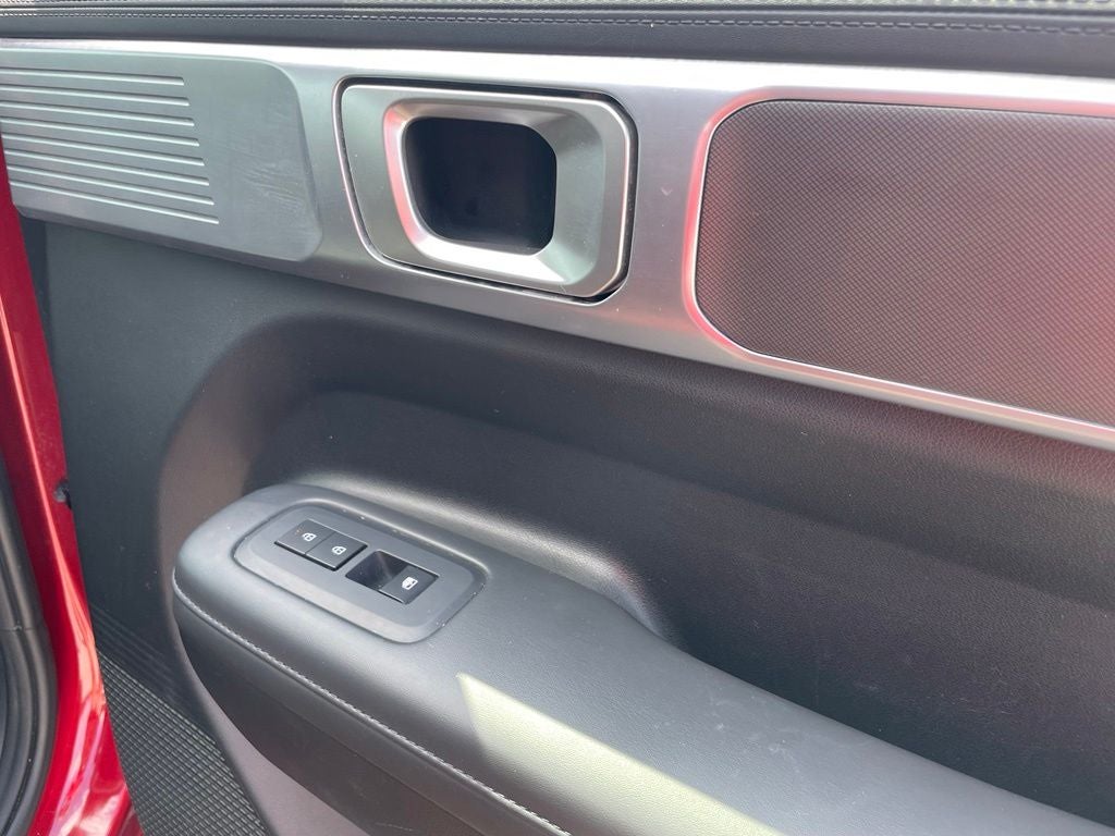 2025 Hyundai Santa Fe SEL - APPLE CARPLAY / POWER LIFTGATE