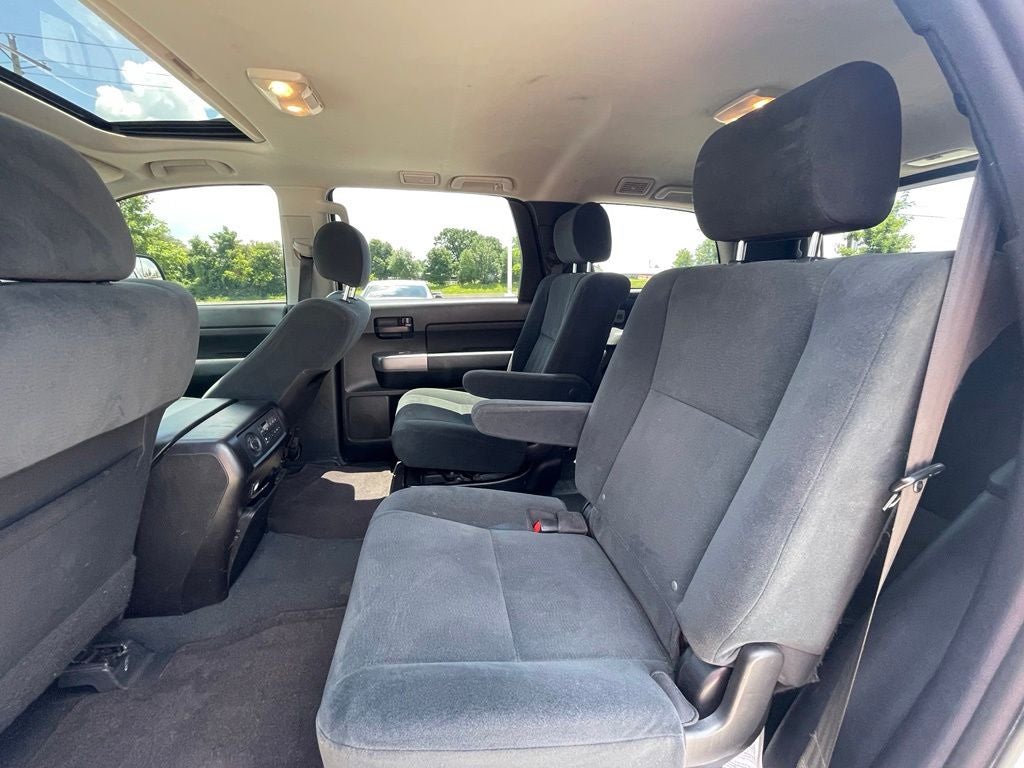 2022 Toyota Sequoia TRD Sport - POWER MOONROOF / APPLE CARPLAY