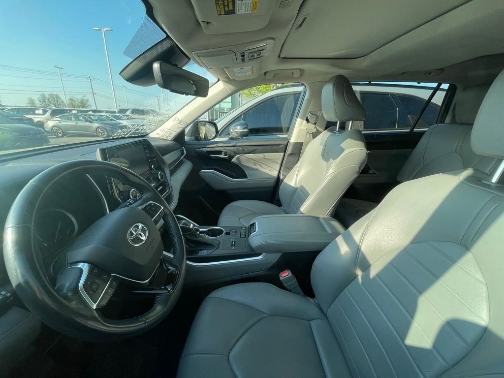 2021 Toyota Highlander XLE