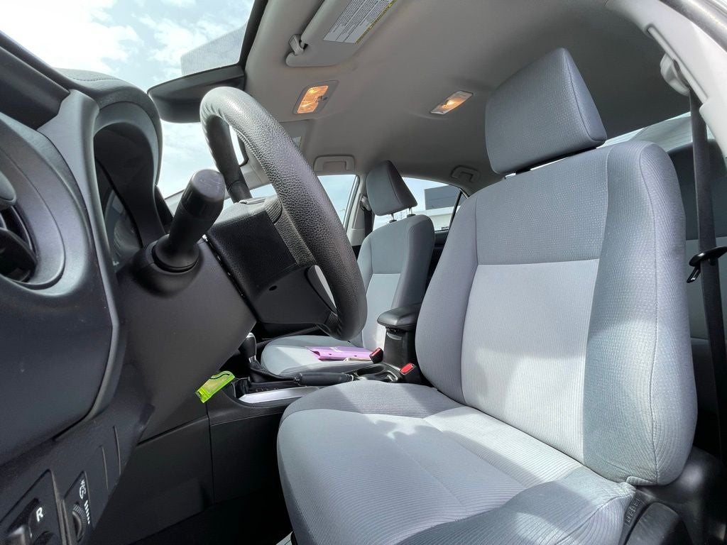 2018 Toyota Corolla L - CD PLAYER / 36 MPG