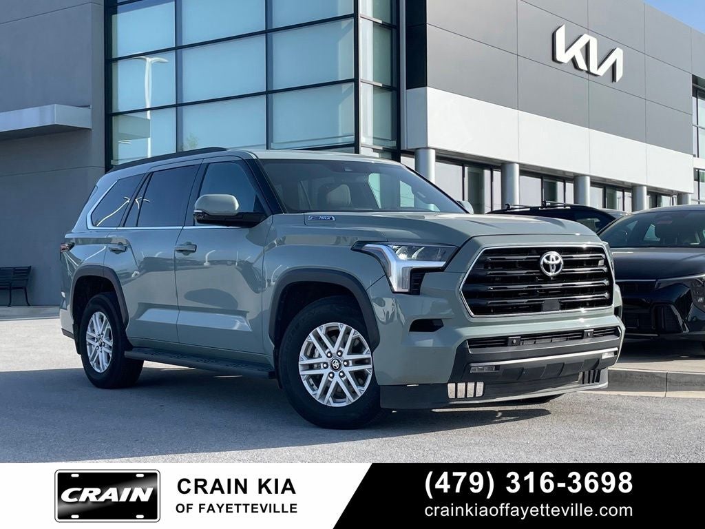 2025 Toyota Sequoia SR5