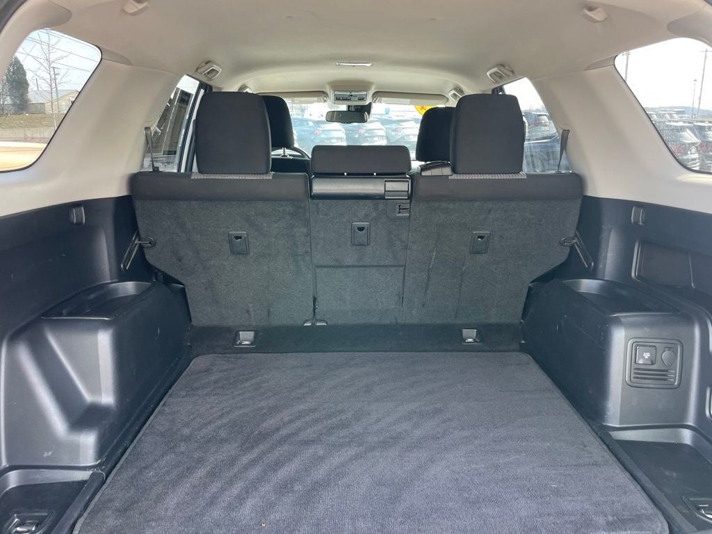 2024 Toyota 4Runner SR5 - 8 INCH TOUCHSCREEN / ANDROID AUTO