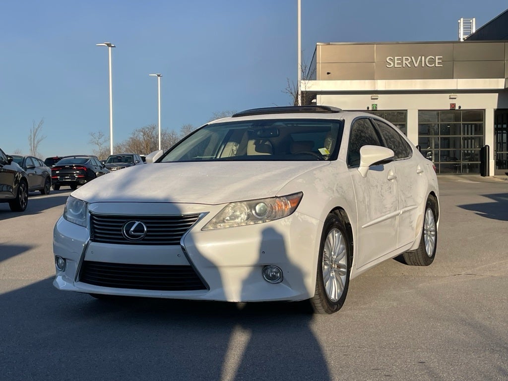 2013 Lexus ES 350 - MOONROOF / HEATED SEATS