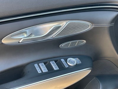 2022 Genesis GV70 2.5T - PANORAMIC SUNROOF / VENTILATED SEATS