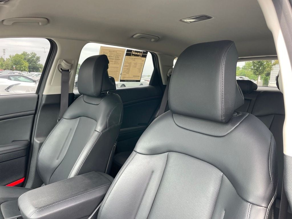 2025 Kia Sportage Hybrid EX - KIA CERTIFIED / 38 MPG