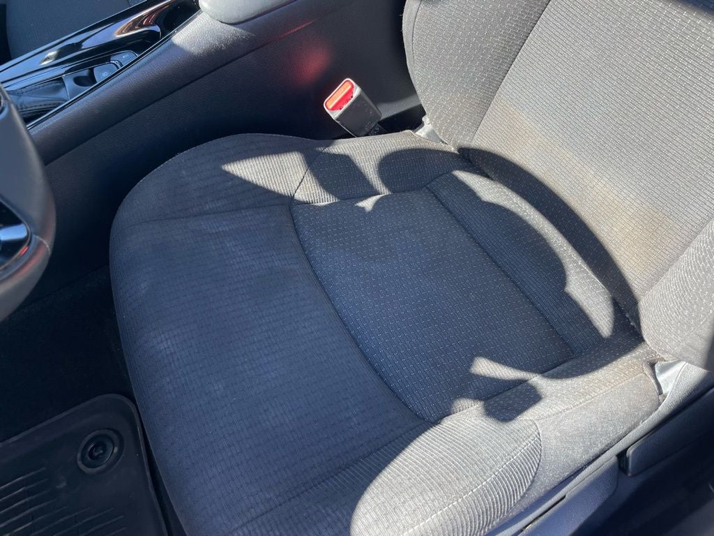 2019 Toyota C-HR XLE - BLIND SPOT MONITOR / 31 MPG