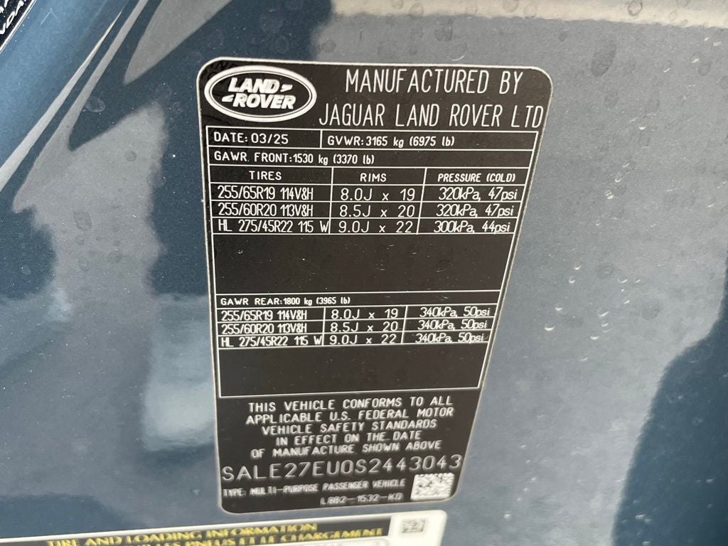 2025 Land Rover Defender 110 X-Dynamic SE - PANORAMIC ROOF / ELECTRONIC AIR SUSPENSION